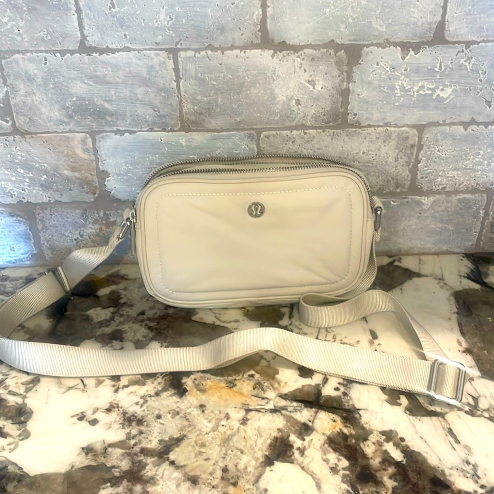 Lululemon Crossbody
